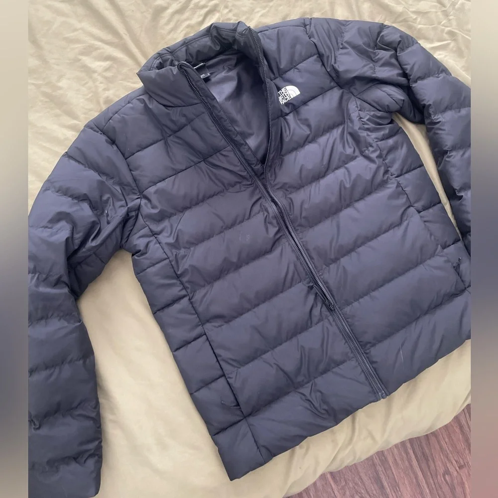 The North Face Men’s Black Puffer Jacket Size LARGE